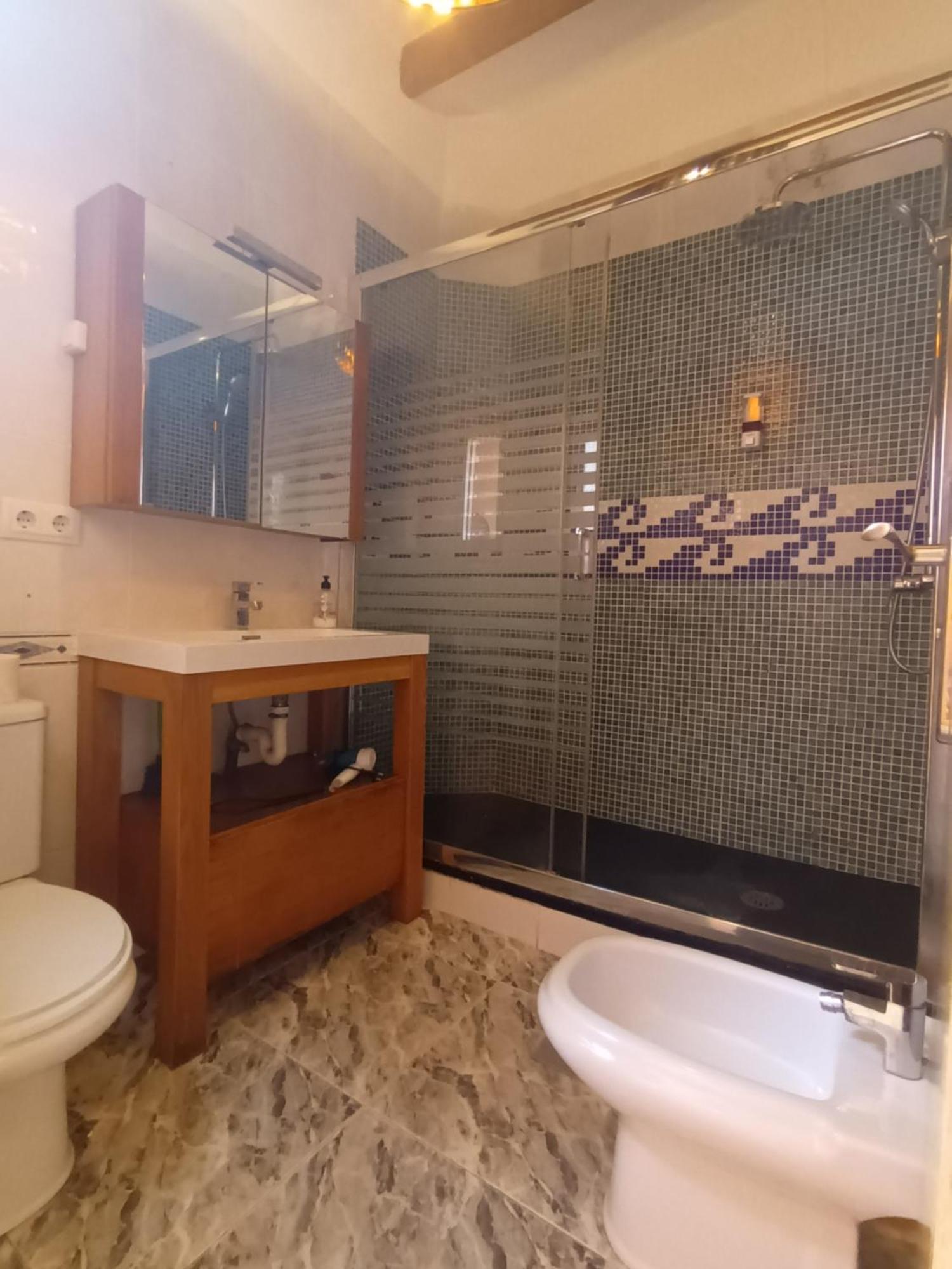 Apartamento Paris L'Hospitalet de Llobregat Luaran gambar